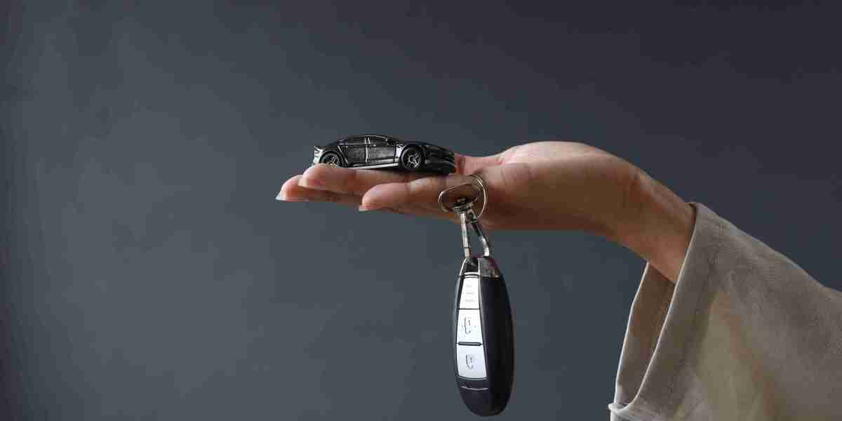 You'll Never Guess This Locksmiths Car's Secrets